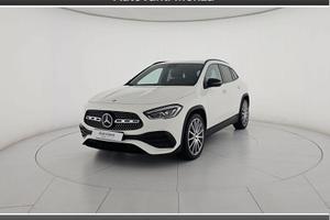 Mercedes-Benz GLA 200 d Premium 4matic auto