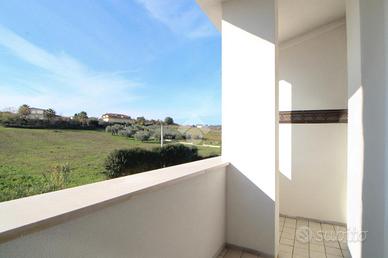 4 LOCALI A FRANCAVILLA AL MARE