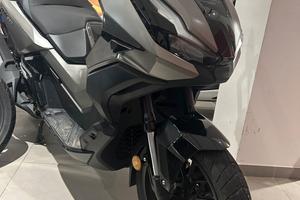 Honda ADV 350