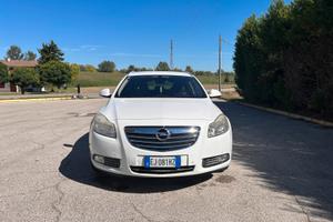 Opel insignia sport tourer cosmo 2.0 160cv