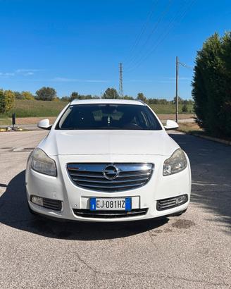 Opel insignia sport tourer cosmo 2.0 160cv