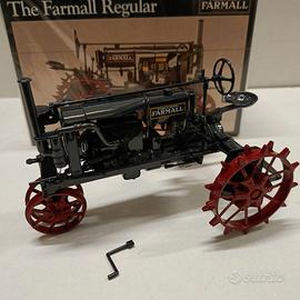 REGULAR FARMALL - scala 1/16 ERTL PRECISION Series