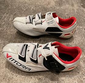 SCARPE STRADA VITTORIA N.44