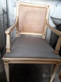 Poltroncine in legno