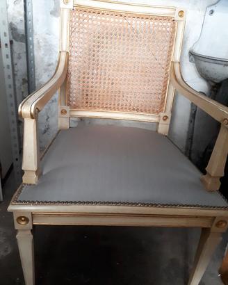 Poltroncine in legno