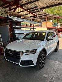 Audi Q5 2.0 TDI Business S tronic 190 CV – 2019 –