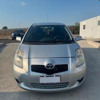 Toyota Yaris 1.4 D-4D DPF 5 porte Sol