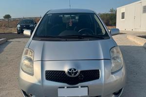Toyota Yaris 1.4 D-4D DPF 5 porte Sol