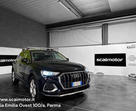 AUDI Q3 35 TDI S tronic Business Advanced