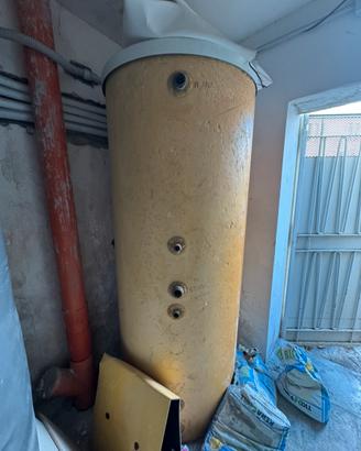 Bollitore per accumulo acqua calda sanitaria