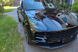 porsche Macan 2.0  245 cv. tagliandi certificati 