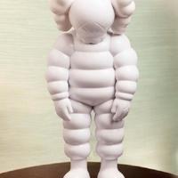 Decorazione arte statua kaws arredamento casa