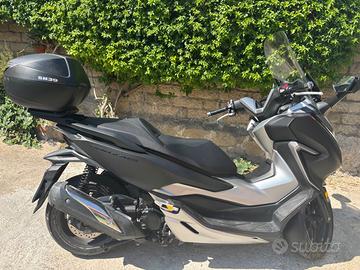 Honda forza 300 2018