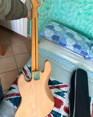 Basso elettrico Fender Squier Vintage 70’s