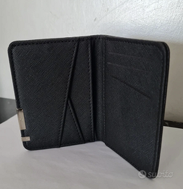 Elegante Portafoglio Compatto