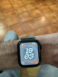 Apple watch serie se 2 gen 44 mm + 5 cinturini