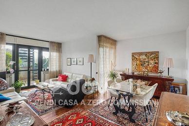 Attico / Mansarda di 180 m² con 5 locali e box aut