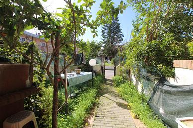 VILLA A SCHIERA A AGROPOLI