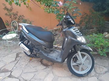 scooter 200cc