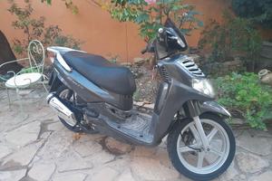 scooter 200cc
