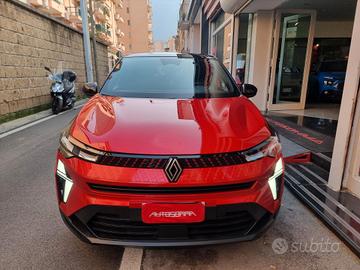 Renault Captur Mild Hybrid 160 CV EDC Esprit Alpin