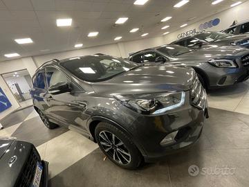 Ford Kuga 1.5 TDCI 120 CV S&S 2WD ST-Line