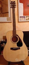 Chitarra classica Yamaha