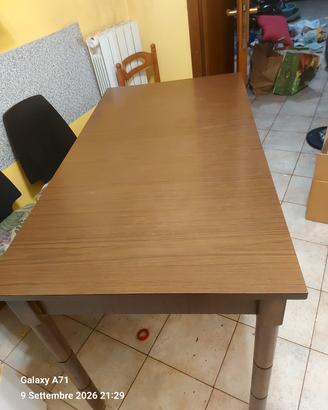 tavolo per cucina  129 x 69 