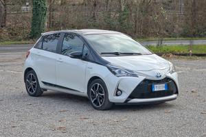 Toyota Yaris 1.5 Hybrid 5 Trend White Edition 2017