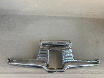 Fregio scudo alato Vespa Ariete orig.le epoca NOS