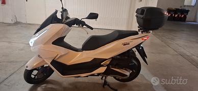 honda pcx 125