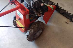 MOTOFALCIATRICE