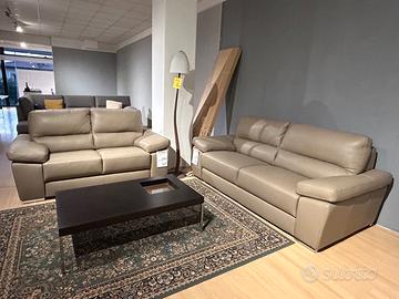 coppia divani in pelle