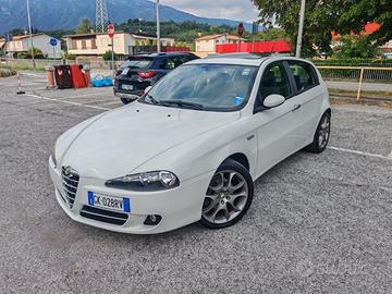 Alfa Romeo 147 1.6 benz/GPL 120cv