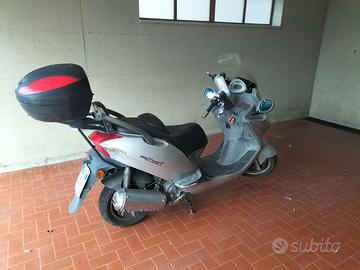 Kymco Grand Dink 250cc del 2002 sempre revisionato