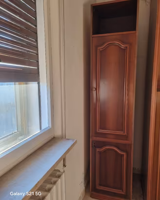 Mobiletto in legno 