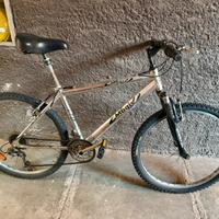 MTB 26 IN ALLUMINIO CON SOSPENSIONE