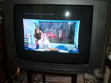 Tv color Toshiba 32 pollici con 2 scart