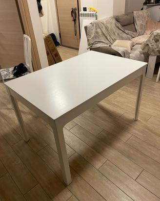 Tavolo bianco rettangolare allungabile