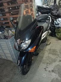 Yamaha T Max - 2002