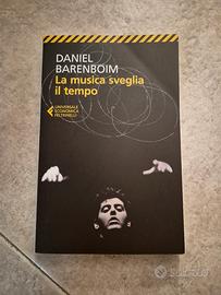 la musica sveglia il tempo