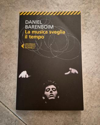 la musica sveglia il tempo