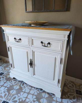 Comò credenza , con piccola cassaforte all interno