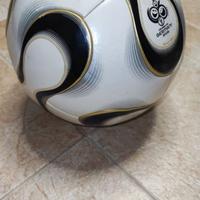 Pallone mondiali 2006 - pochissimi pezzi online