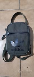 borsello adidas verde militare 