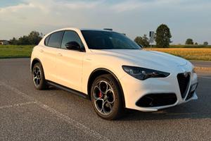 Stelvio Q4 veloce nuova