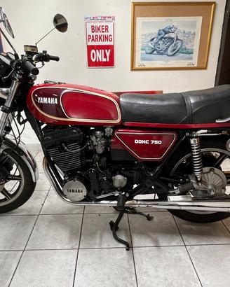Yamaha XS 750