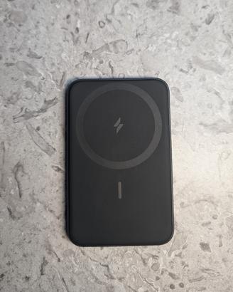 Anker 621 Magnetic Power bank