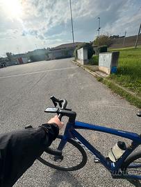 TREK DOMANE  SL6 GEN 4 M/L,  105