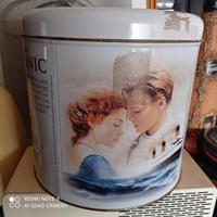 Latta panettone Battistero film Titanic 1998  1 kg